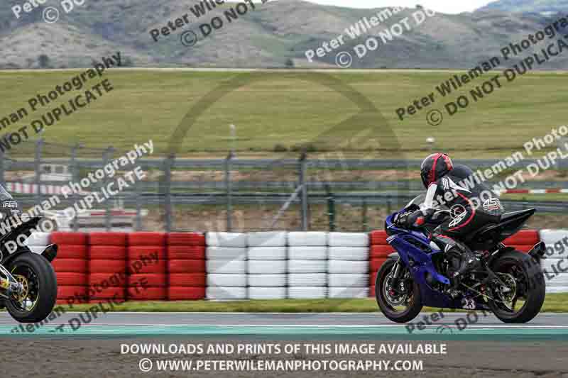 cadwell no limits trackday;cadwell park;cadwell park photographs;cadwell trackday photographs;enduro digital images;event digital images;eventdigitalimages;navarra;no limits trackdays;peter wileman photography;racing digital images;trackday digital images;trackday photos